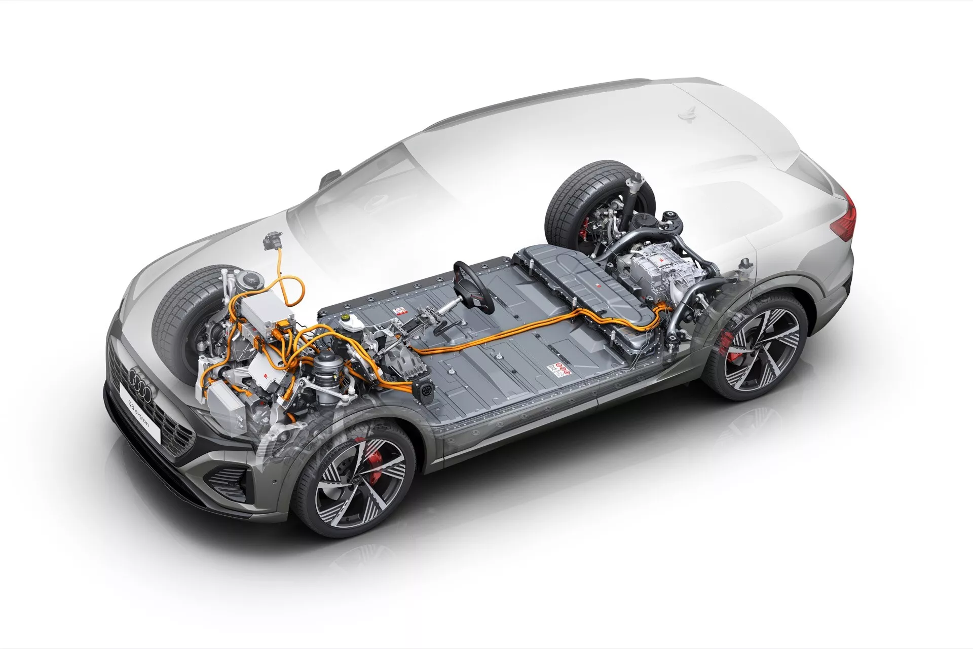Digitalno izboljšana slika Audi Q8 e-tron 2023 prikazuje polprosojen pogled, ki prikazuje električni pogon in notranje komponente z visokega kota sprednje desne strani