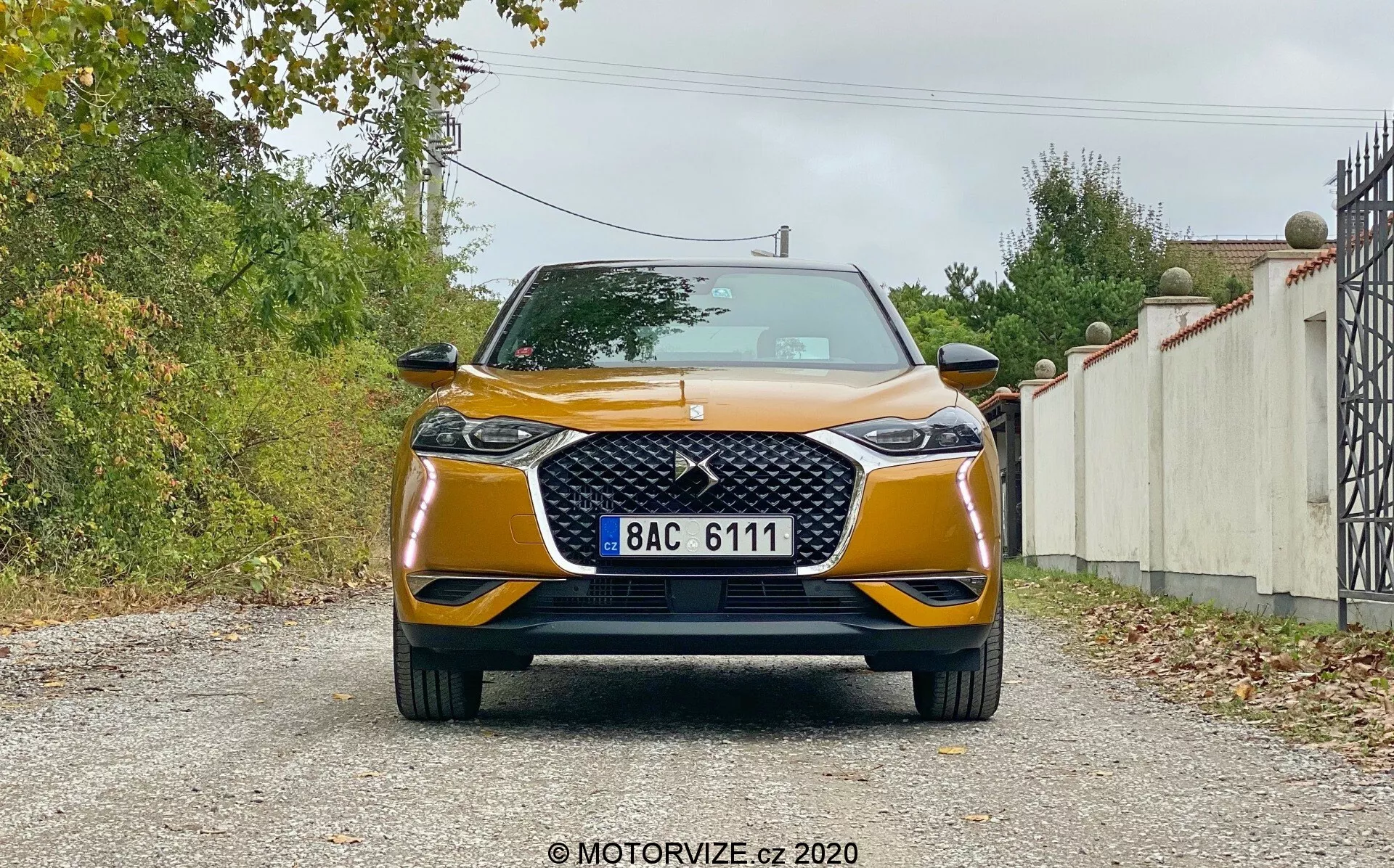DS Automobiles DS 3 Crossback 2019 - Eleganten in moden kompaktni SUV z značilnim dizajnom, dinamično zmogljivostjo in naprednimi funkcijami